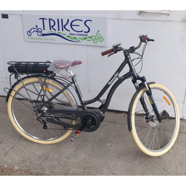 **New** Malvern Star La Belle E e-bike - Grey